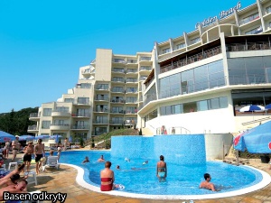 Hotel Golden Beach 1