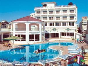 Hotel Minamark Beach Resort 2